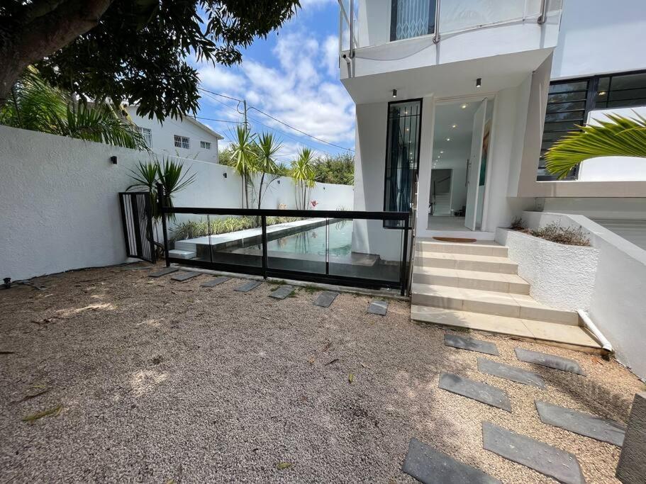 Villa Moderne A Trou Aux Biches Bagian luar foto