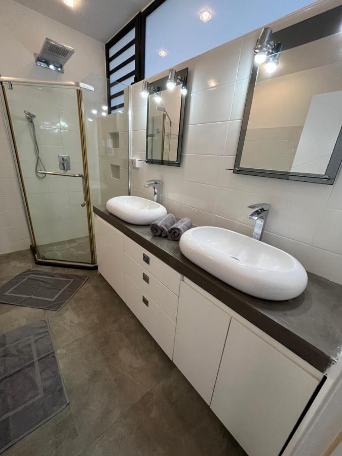 Villa Moderne A Trou Aux Biches Bagian luar foto